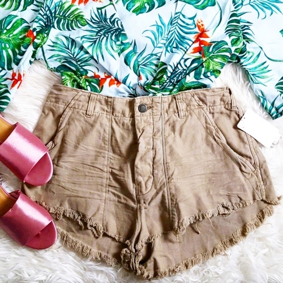 Free People Pants - Free People Tan high waisted shorts linen size 12